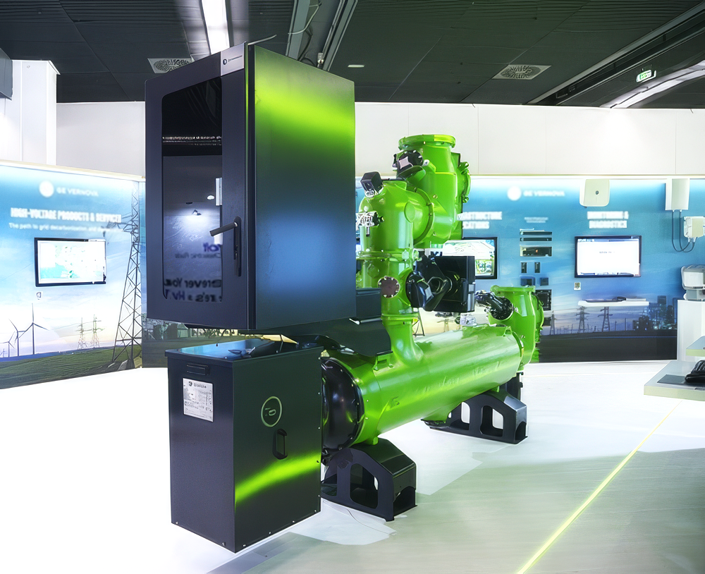 GE Vernova 245 kV B105 dual-gas GIS exhibit demoing SF₆-free g³ substation technology