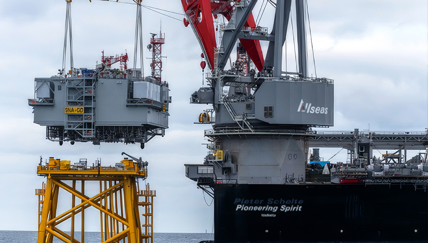 Successful sail-away and installation of GE’s electrical substation for France’s Saint Nazaire offshore wind farm