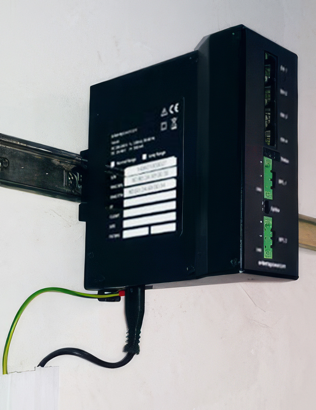 Compact and rugged design for harsh environments